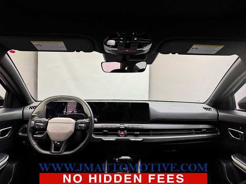 Used 2025 Kia K4 GT-Line w/ GT-Line Sunroof Package FWD image 12