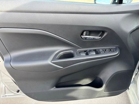 Used 2025 Nissan Versa SV w/ Trunk Package image 14