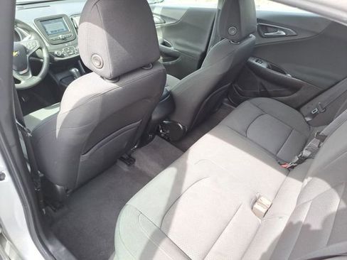 Used 2018 Chevrolet Malibu LS image 11