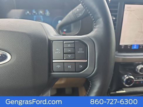 Certified 2024 Ford F250 Lariat w/ Lariat Ultimate Package AWD/4WD image 30