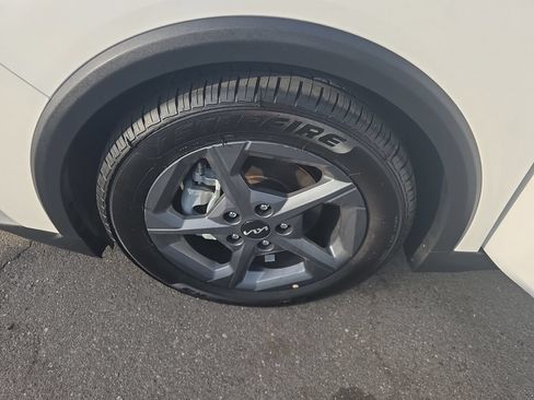 Used 2025 Kia K4 FWD image 24