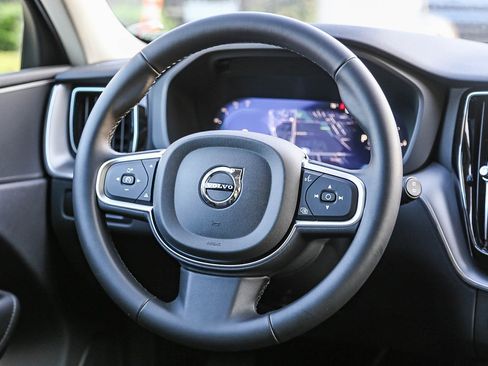 New 2025 Volvo XC60 T8 Core w/ Protection Package Premier image 17