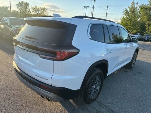 New 2026 GMC Acadia Elevation w/ LPO, Floor Liner Package AWD/4WD image 6