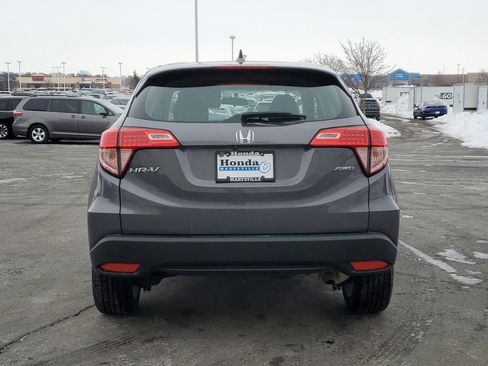 Used 2018 Honda HR-V LX image 6