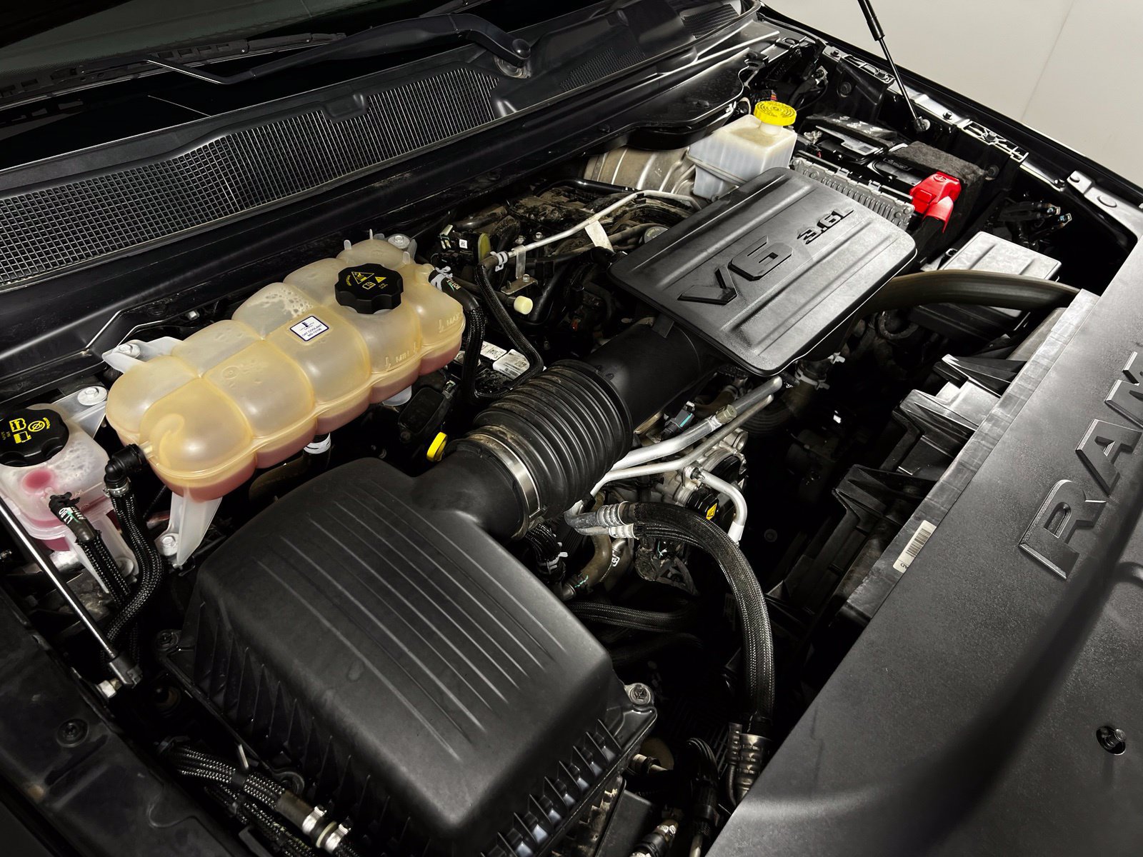 Used 2022 RAM 1500 Big Horn RWD image 10