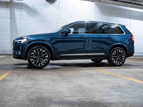 New 2026 Volvo XC90 T8 Plus w/ Protection Package Premier AWD/4WD image 3