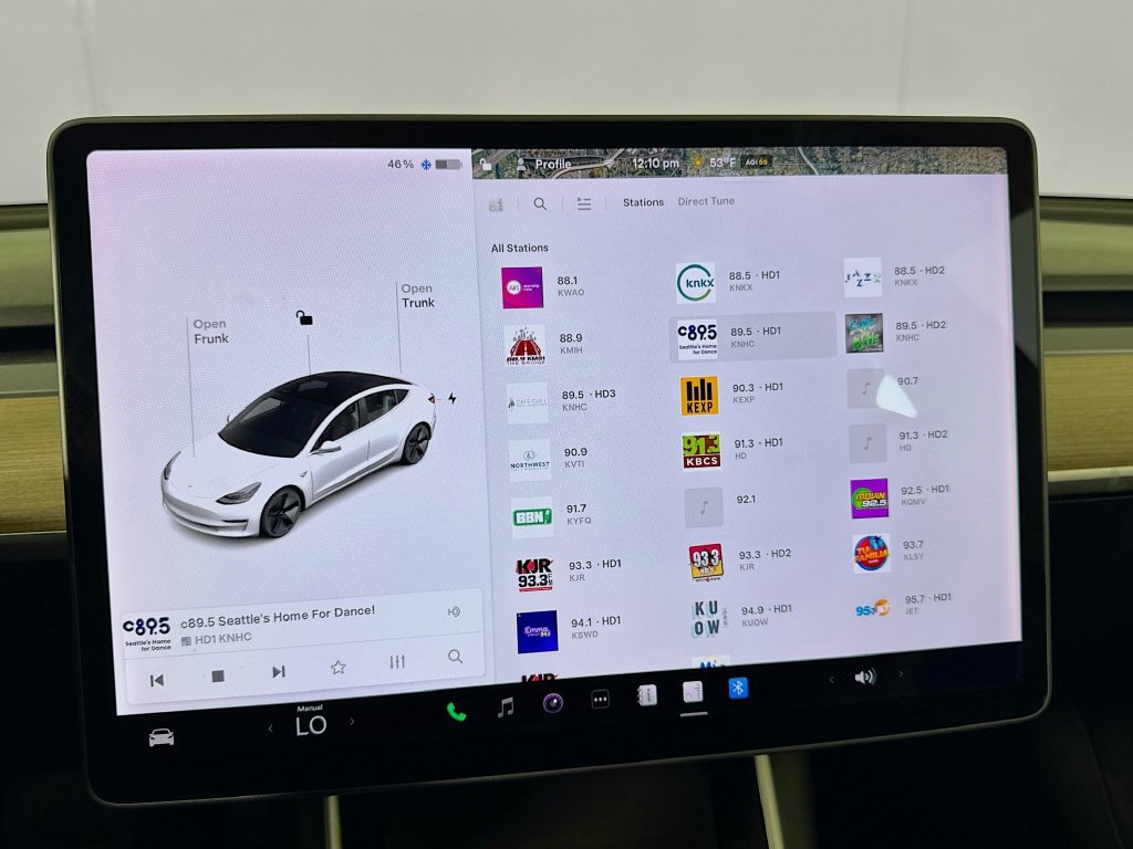 Used 2020 Tesla Model 3 Standard Range RWD image 46