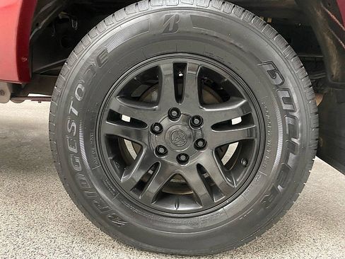 Used 2004 Toyota Tundra Limited image 22