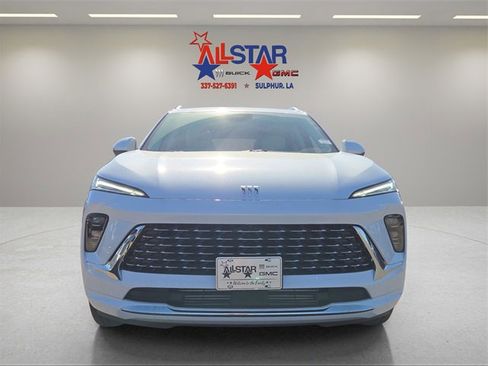 New 2026 Buick Envision Avenir image 2