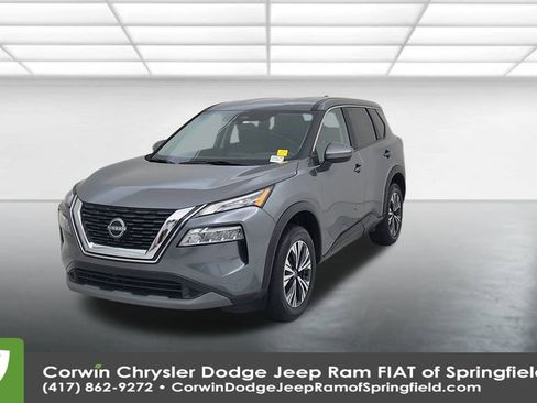 Used 2023 Nissan Rogue SV image 7
