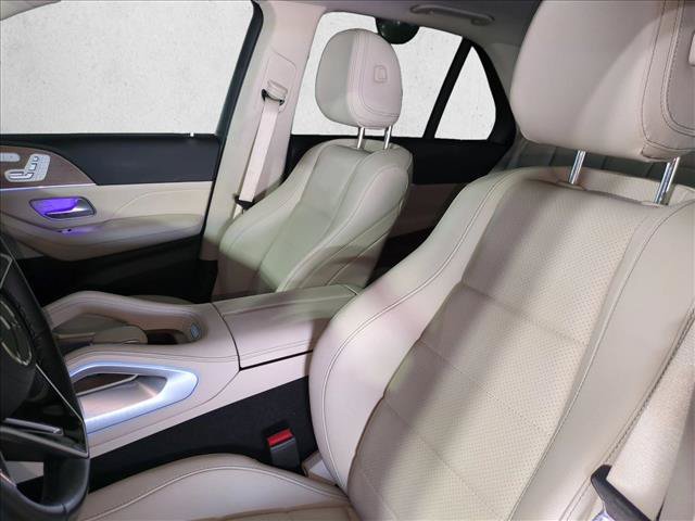 Certified 2025 Mercedes-Benz GLE 350 4MATIC w/ Winter Package image 17