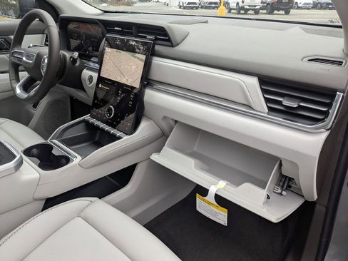 New 2026 GMC Terrain Denali image 27