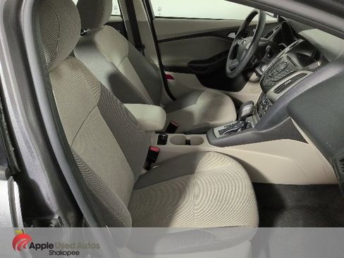 Used 2013 Ford Focus SE w/ Super Fuel Economy (SFE) Pkg image 33