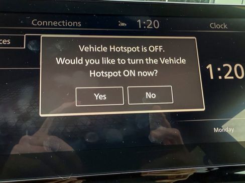 Used 2022 Nissan Armada SL w/ Midnight Edition Package image 18