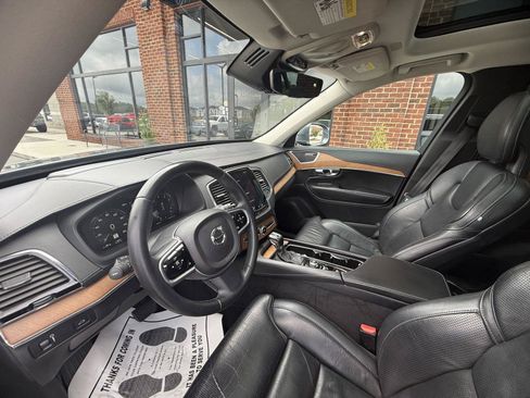 Used 2018 Volvo XC90 T6 Inscription w/ Convenience Package AWD/4WD image 19