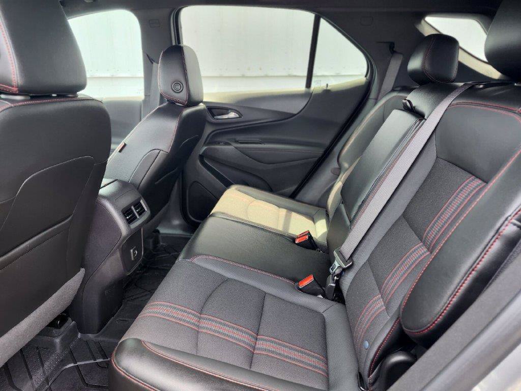 Used 2023 Chevrolet Equinox RS w/ LPO, Floor Liner Package AWD/4WD image 14