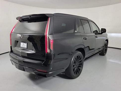 Used 2023 Cadillac Escalade Premium Luxury w/ Performance Package RWD image 3