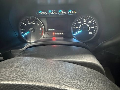 Used 2019 Ford F150 XLT w/ Equipment Group 302A Luxury AWD/4WD image 9