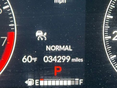 Used 2025 Honda HR-V LX image 28