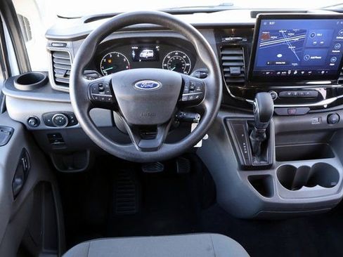 Used 2024 Ford Transit 350 XLT image 4