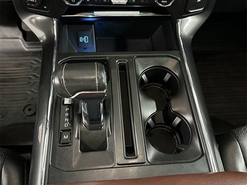 Used 2021 Ford F150 Lariat w/ Equipment Group 502A High image 19