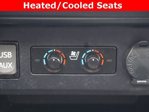 Used 2019 Toyota 4Runner Limited image 9