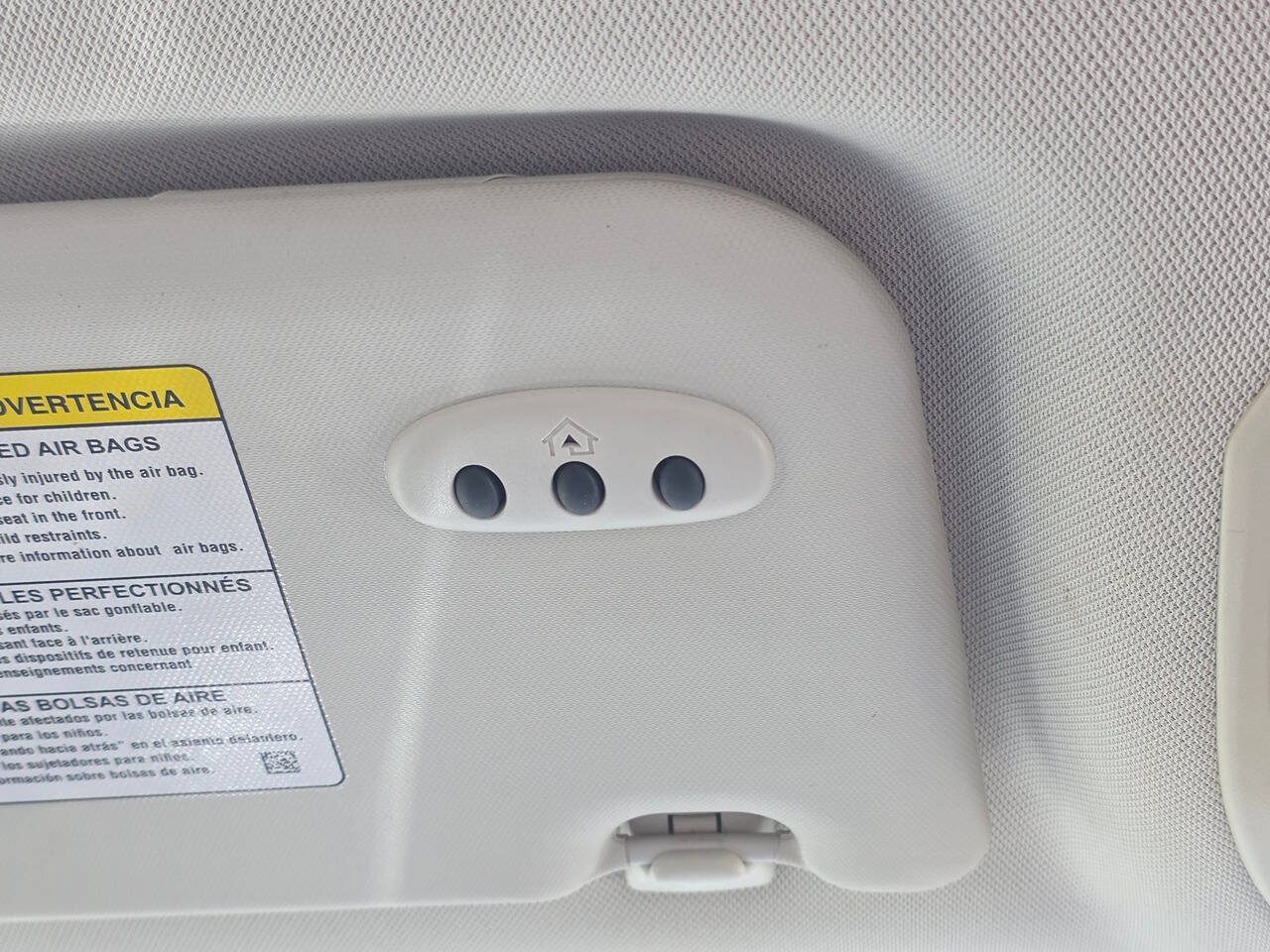 Used 2013 Ford C-MAX SEL FWD image 27