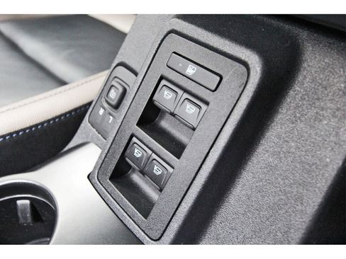 Used 2024 Ford Bronco Wildtrak image 22