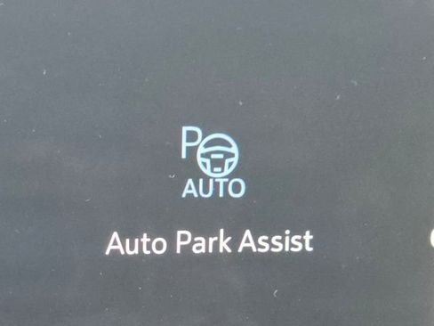 New 2026 Chevrolet Suburban Premier image 13