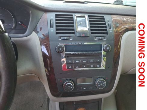 Used 2008 Cadillac DTS FWD image 13