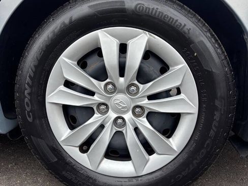 Used 2011 Hyundai Sonata GLS image 10