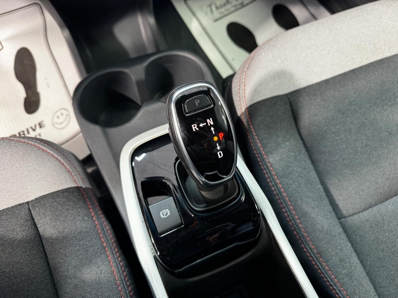 Used 2021 Chevrolet Bolt LT FWD image 20