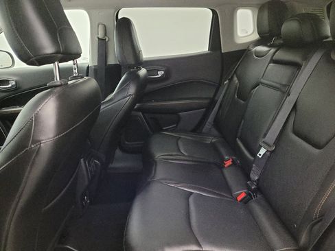 Used 2018 Jeep Compass Limited AWD/4WD image 18