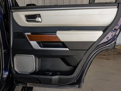 Used 2023 Toyota Sequoia Capstone AWD/4WD image 47