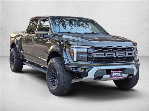 Used 2025 Ford F150 Raptor AWD/4WD image 3