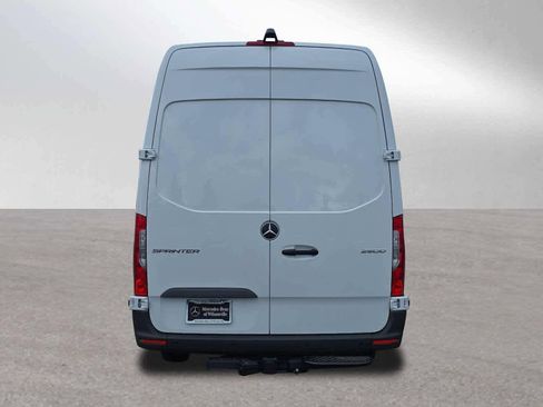 New 2026 Mercedes-Benz Sprinter 2500 image 4