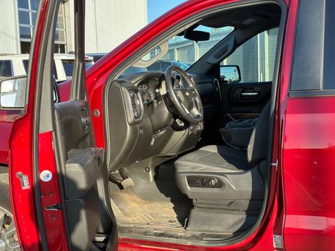 Used 2021 Chevrolet Silverado 1500 LT w/ Texas Edition Plus image 3