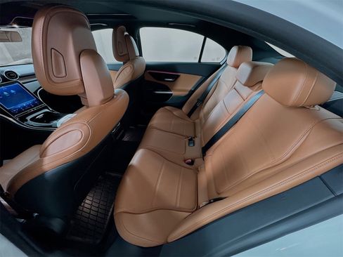 Used 2023 Mercedes-Benz C 300 C 300 image 21