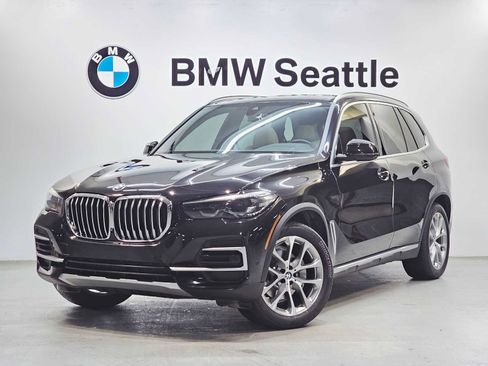 Used 2022 BMW X5 xDrive40i w/ Parking Assistance Package image 1