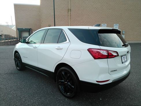 Certified 2020 Chevrolet Equinox LT w/ Sport Edition AWD/4WD image 5