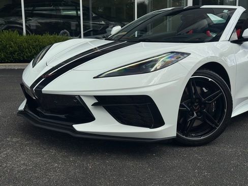 Used 2023 Chevrolet Corvette Stingray Premium Conv w/ Z51 Performance Package image 13