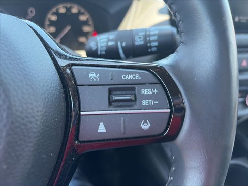 Certified 2024 Honda HR-V EX-L image 15