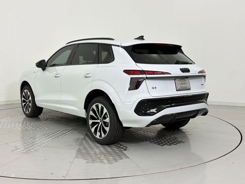 New 2026 Audi Q3 quattro 2.0T AWD/4WD image 3