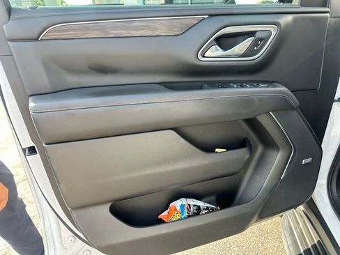 Used 2021 Chevrolet Tahoe LT w/ Luxury Package image 33