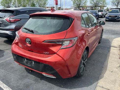 Used 2019 Toyota Corolla XSE image 3