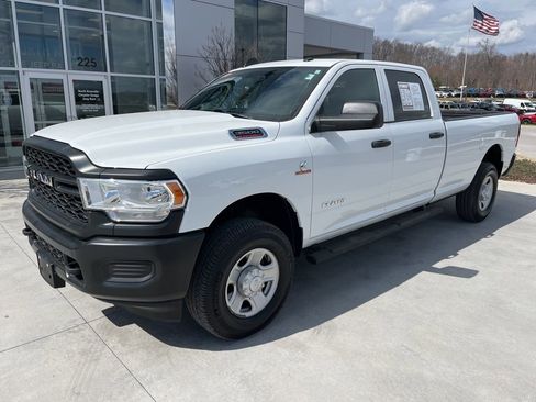 Used 2022 RAM 3500 Tradesman image 1
