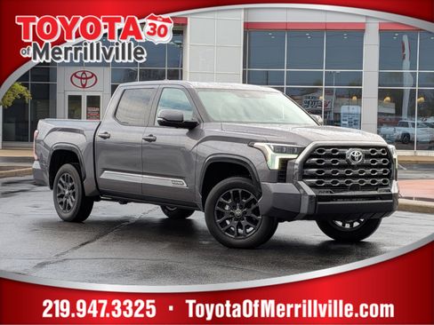 Used 2025 Toyota Tundra Platinum AWD/4WD image 1