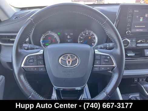 Used 2020 Toyota Highlander LE AWD/4WD image 15