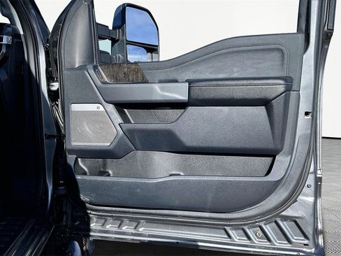 Certified 2023 Ford F350 Lariat image 25