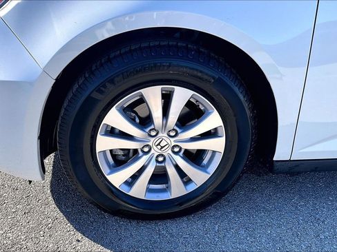 Used 2016 Honda Odyssey EX-L image 10